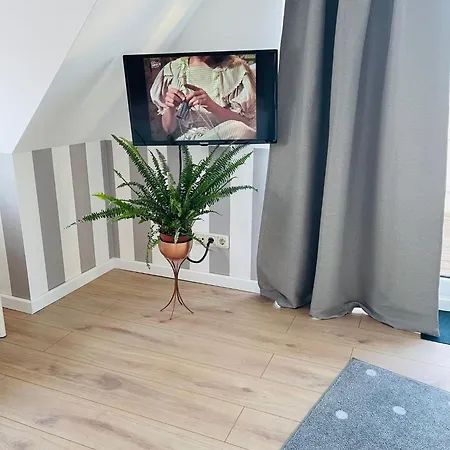Stuv Mariken In Warnemuende * Rostock